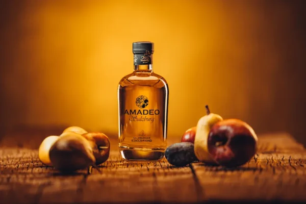 Amadeo Gemeinschaftsbrand der Salzburger Edelbrandsommeliers